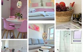 Happy Homes Pink - Up To 5 - Kueche - W-Lan - Netflix - Honig - Badewanne